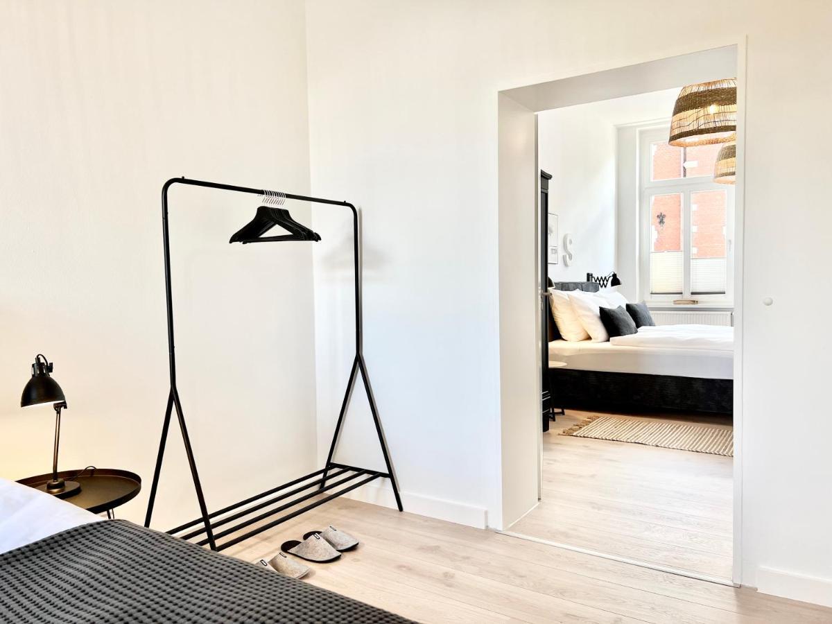 Makers And Rooms Apartment 01 Pauline 110Qm Parkplatz 1-4 Personen เดทโมลด์ ภายนอก รูปภาพ